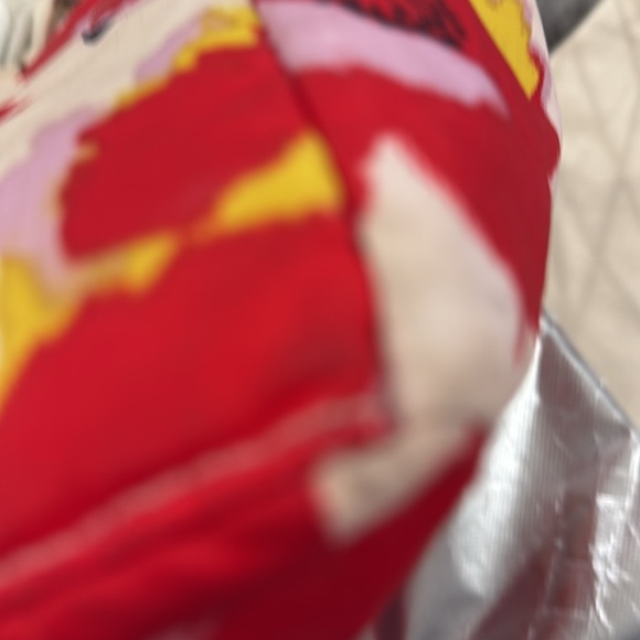 Red and Black Floral Tote with Sturdy Handles - Picture 11 of 12